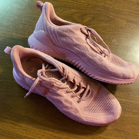 Akk | Shoes | Akk Tennis Shoes | Poshmark